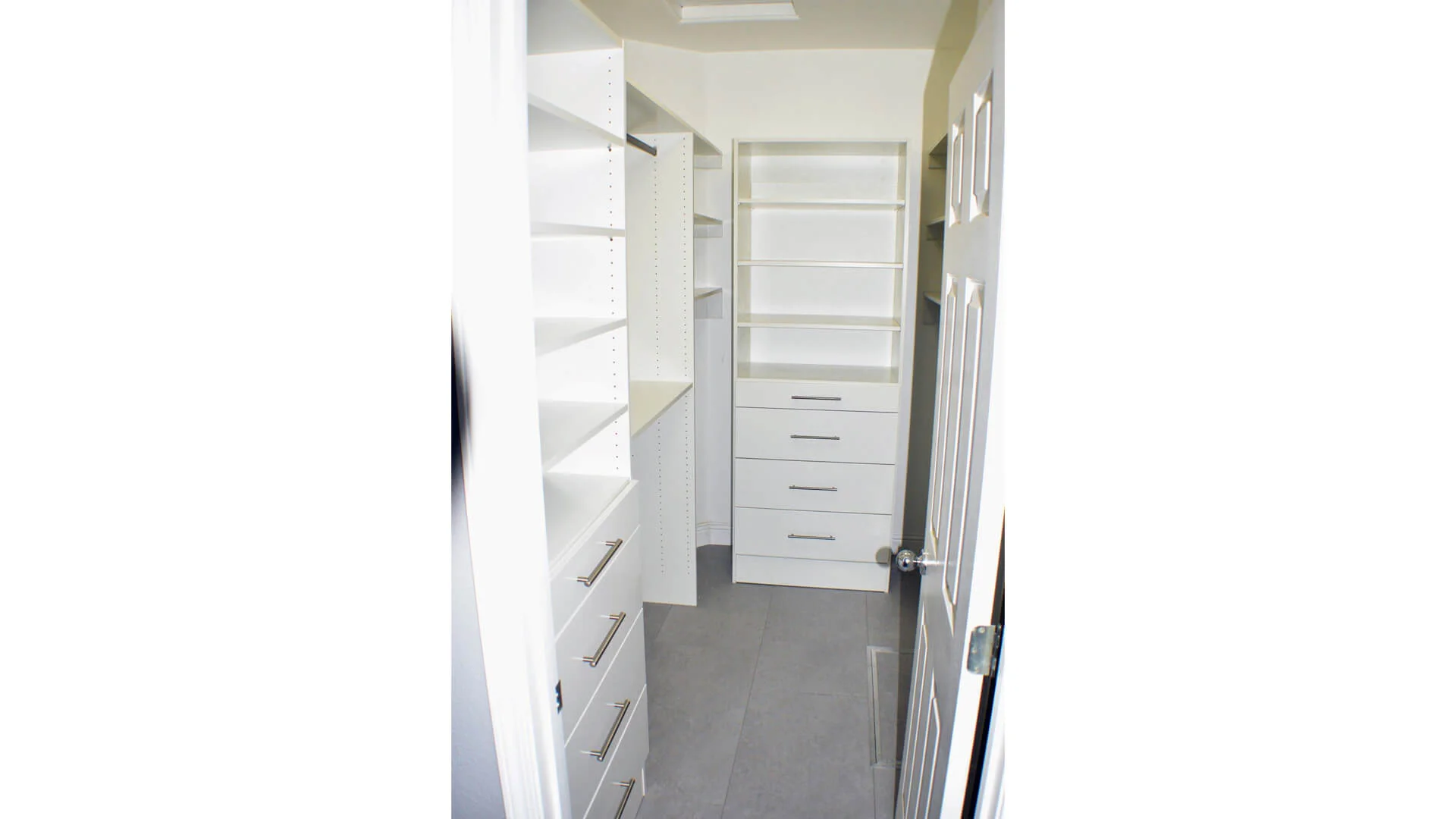 Pisani Closet